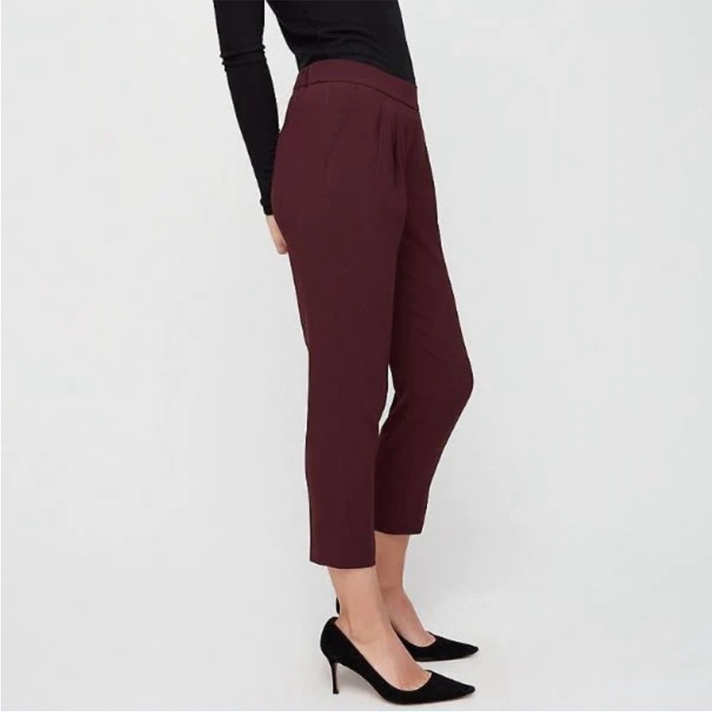 Aritzia Babaton Conan Pant Cropped in Cardamom/Burgundy, size 0